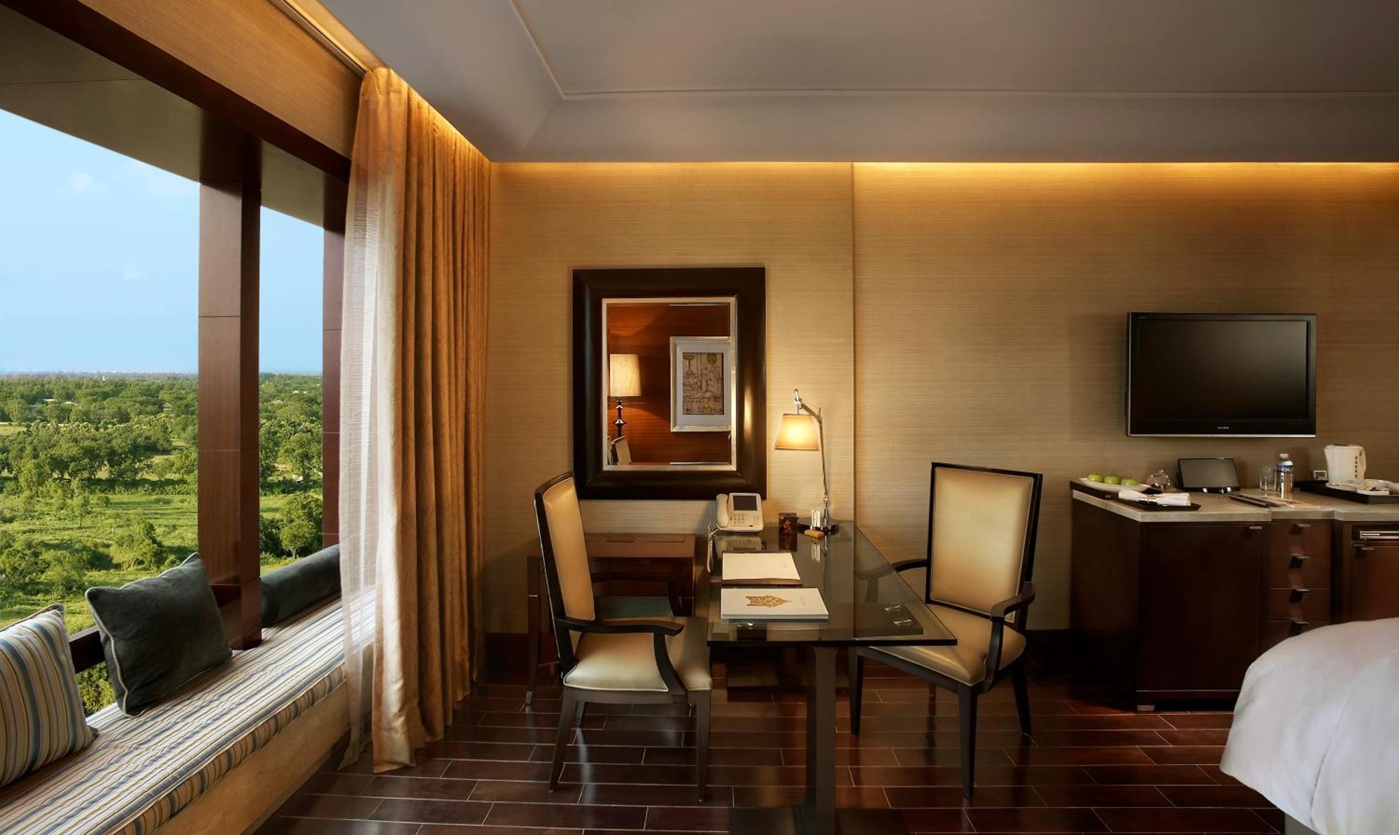 The Leela Ambience Gurugram Hotel & Residences - The Luxury Urban Sanctuary Gurgaon Dış mekan fotoğraf