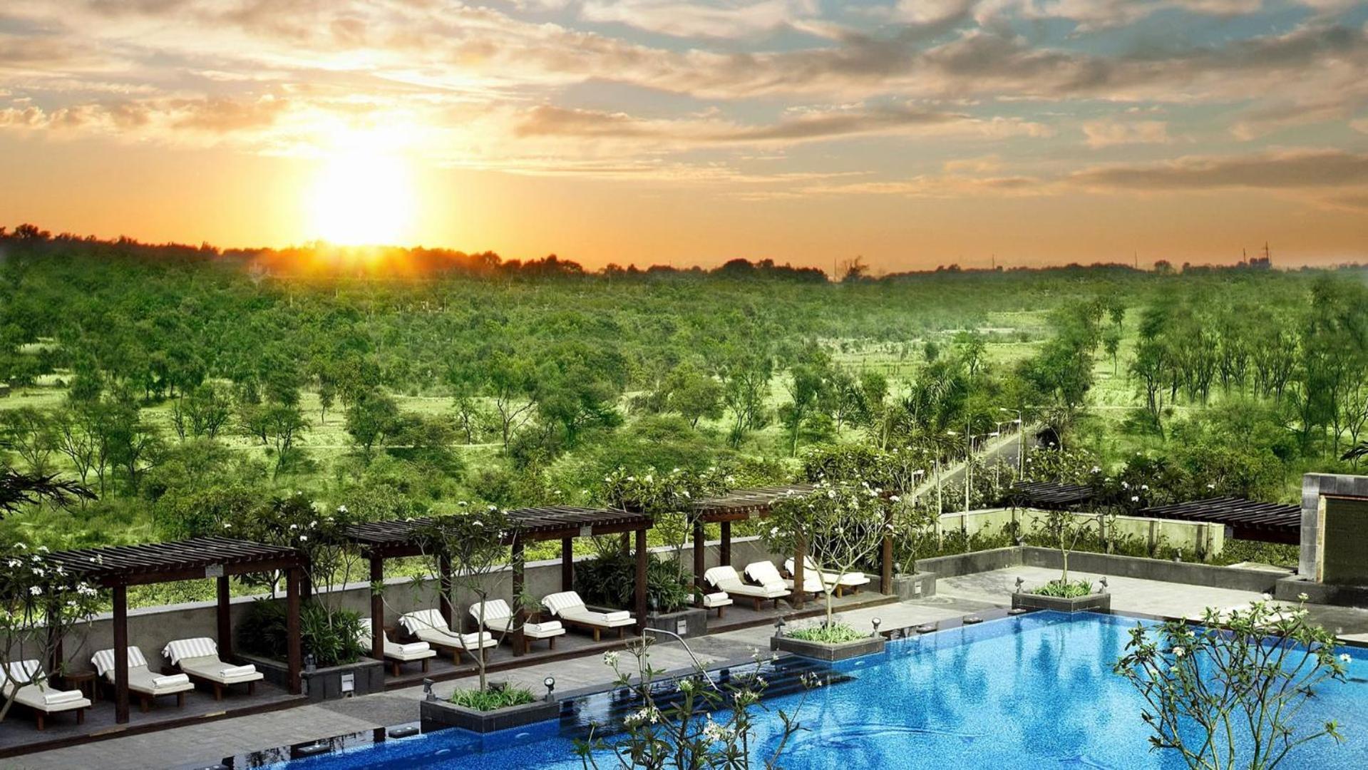 The Leela Ambience Gurugram Hotel & Residences - The Luxury Urban Sanctuary Gurgaon Dış mekan fotoğraf